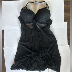 Marilyn Monroe Black and Red Lace Chemise